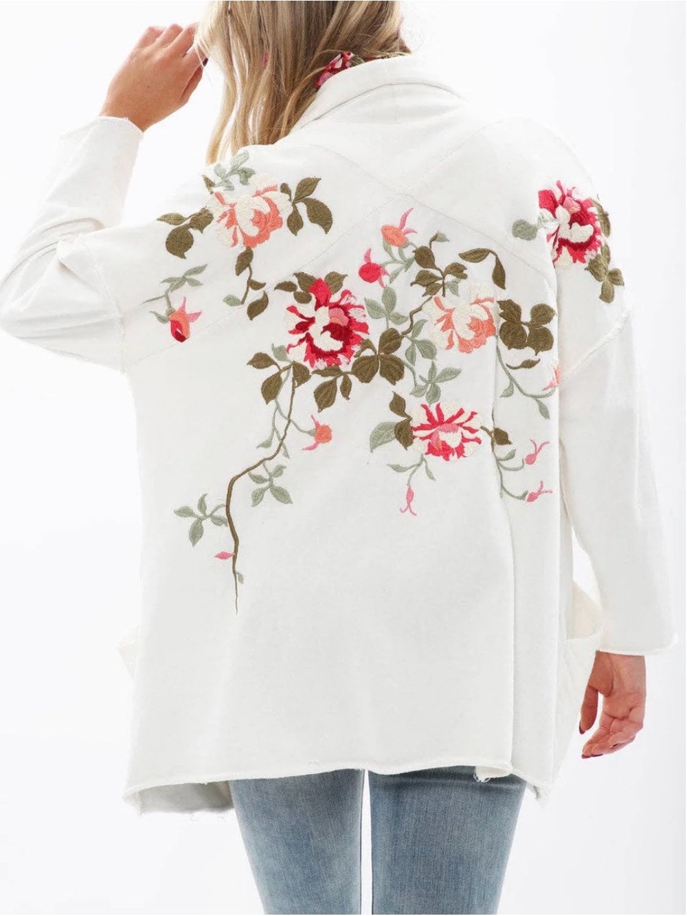 Boutique Aratta “Knitted Romance Jacket”
